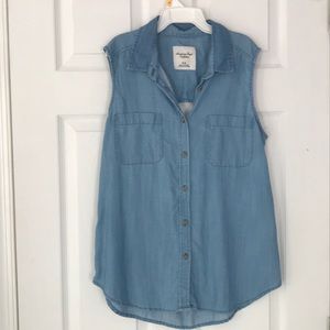 American Eagle Denim shirt